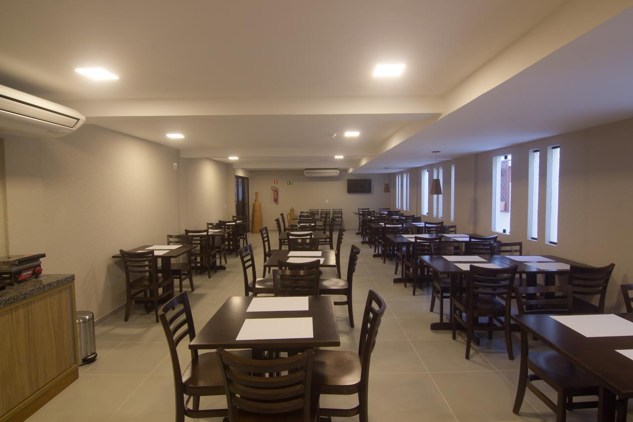 Hotel Privillege Santana do Ipanema Bagian luar foto